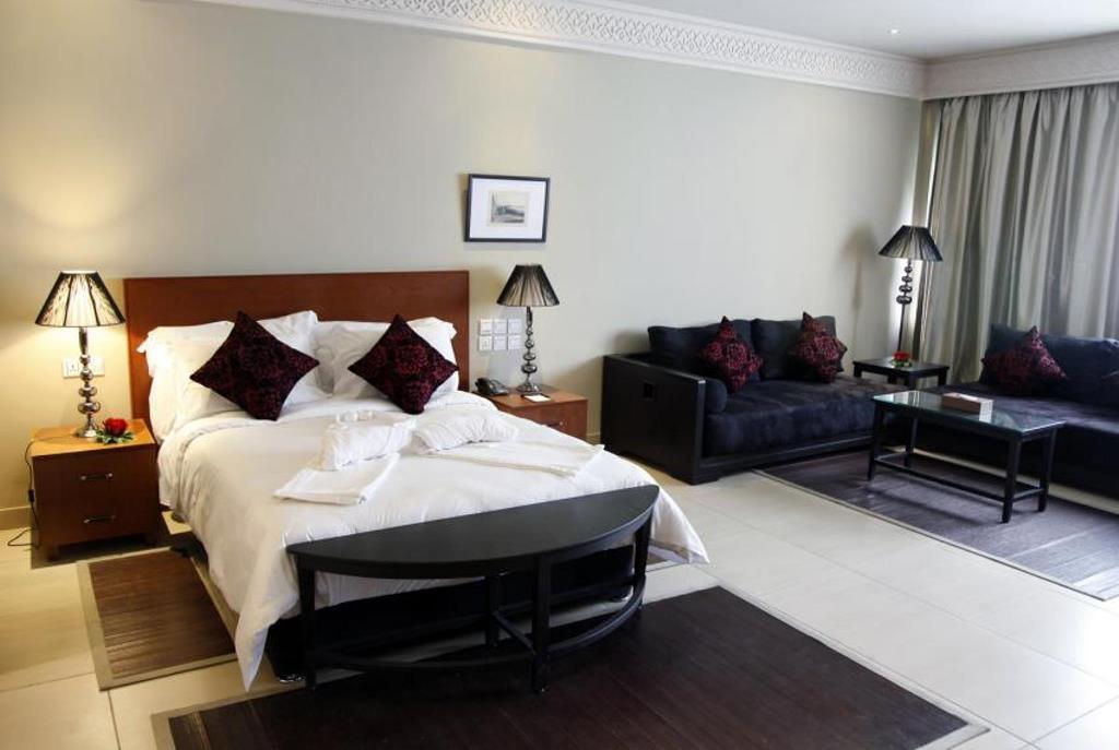 Adam Park Marrakech Hotel & Spa Marrakesh Exterior photo A room at the hotel